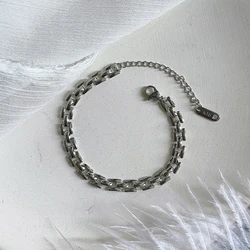 Elegant Stainless Steel Vintage Watch Strap Bracelet for Women - Korean Style, Waterproof Jewelry for Parties (Silver color)