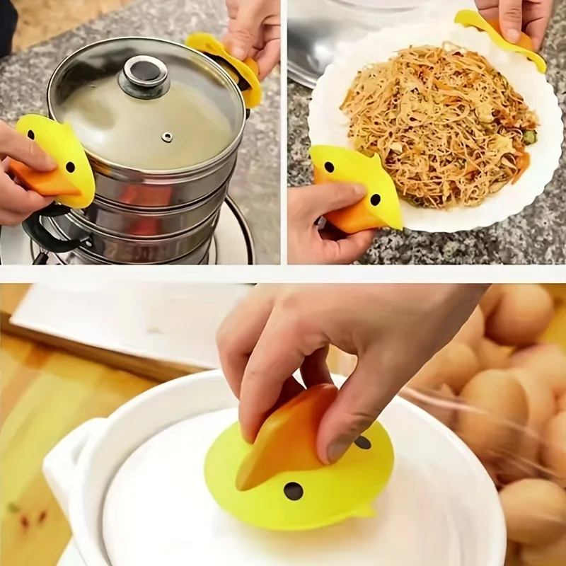 2pcs of Adorable Yellow Duck Silicone Pot Holders - Heat Resistant, Non-Slip, Soft Grip, Mini Oven Gloves for Kijavtchen Cooking
