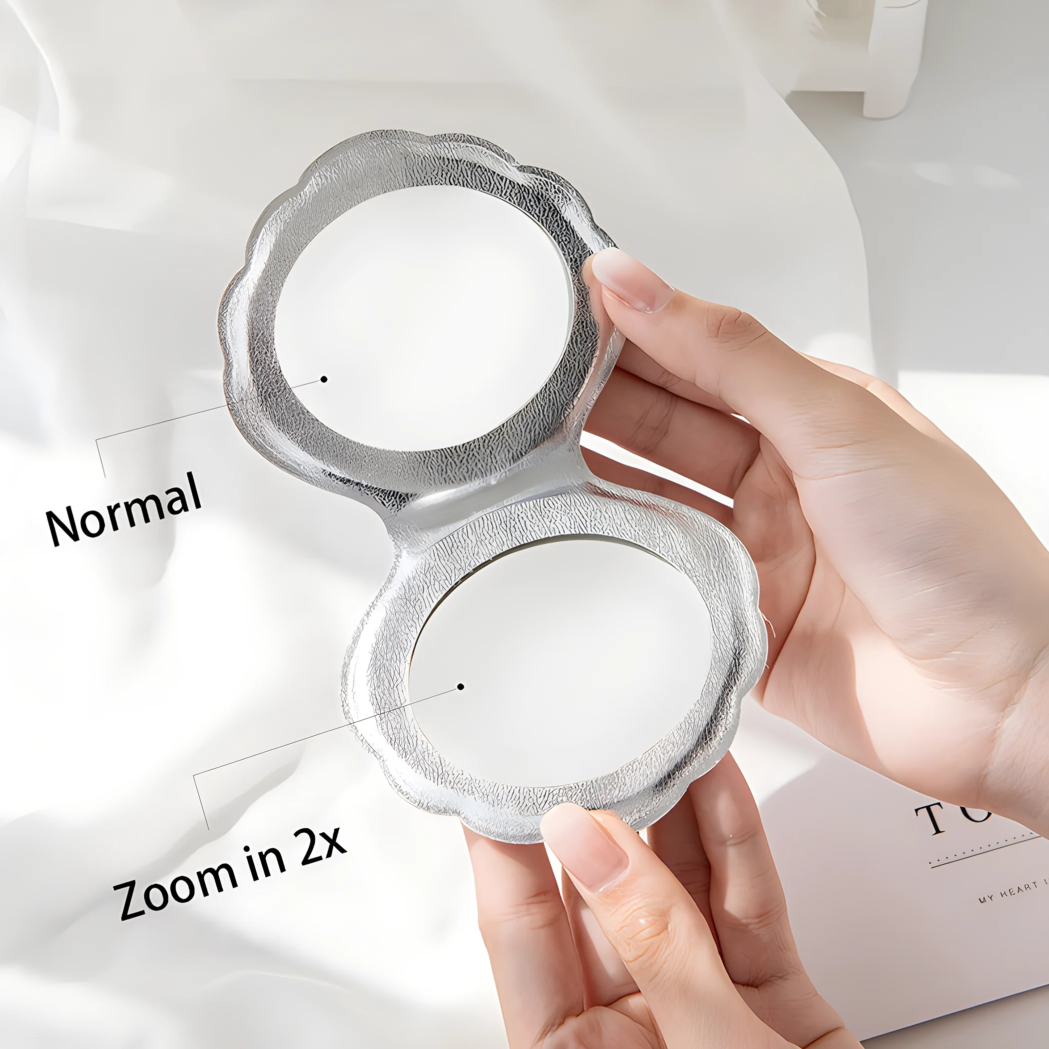 Portable Small Makeup Mirror Dream Laser Shell Folding Pocket Cosmetic Mirror Mini Kawaii Girls Double-sided Magnifying Vanity