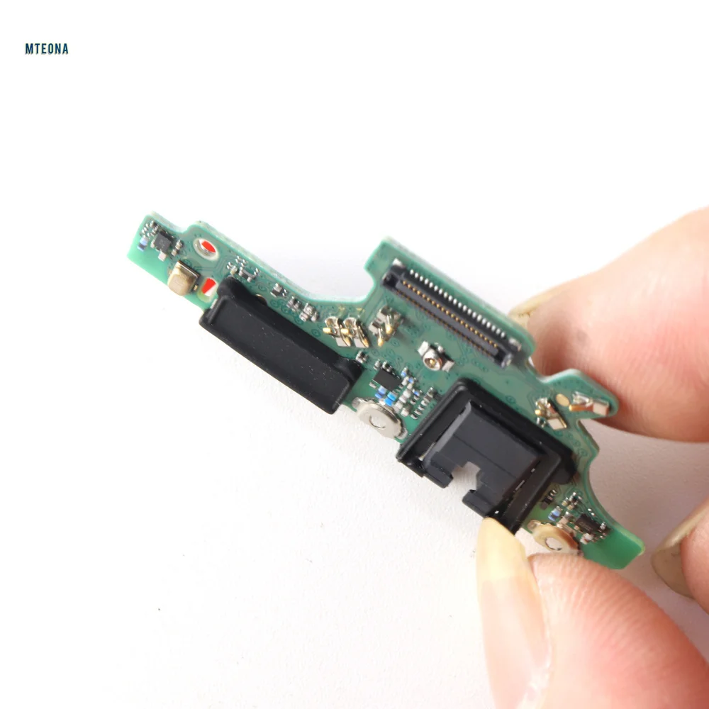 RICAMBIO compatibile con HUAWEI P SMART 2019 POT-LX1 CIRCUITO MODULO SCHEDA PCB PORTA MICRO USB IN CONNETTORE jack DI CARICA RICARICA + MICROFONO CHIAMATE DC BOARD SYNC DATI +JACK CUFFIE