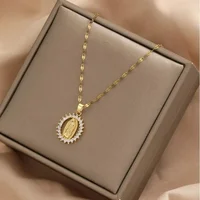 Mode européenne et américaine et magnifique collier creux de la vierge marie en Zircon coloré incrusté d'étoile du ciel pour femmes 1