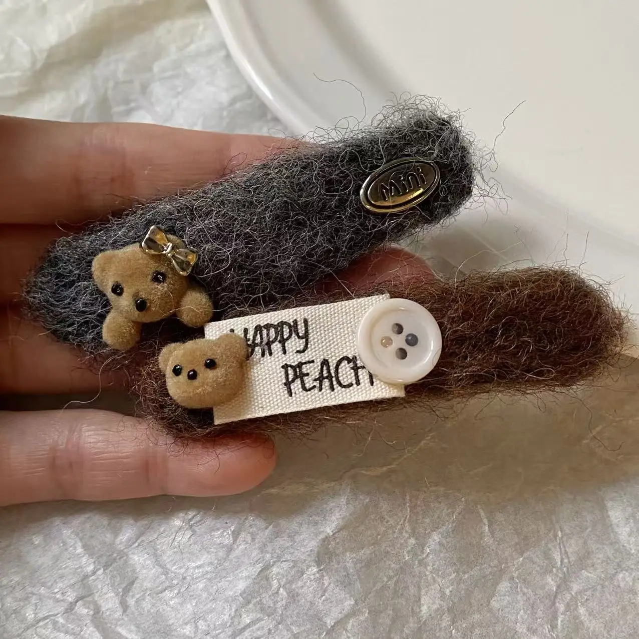 1PC Cute Teddy Bear Hair Clips,Mini Design, Sweet Hair Accessories for Women Girls, Trendy Hairpins for Daily Wear & Gifts