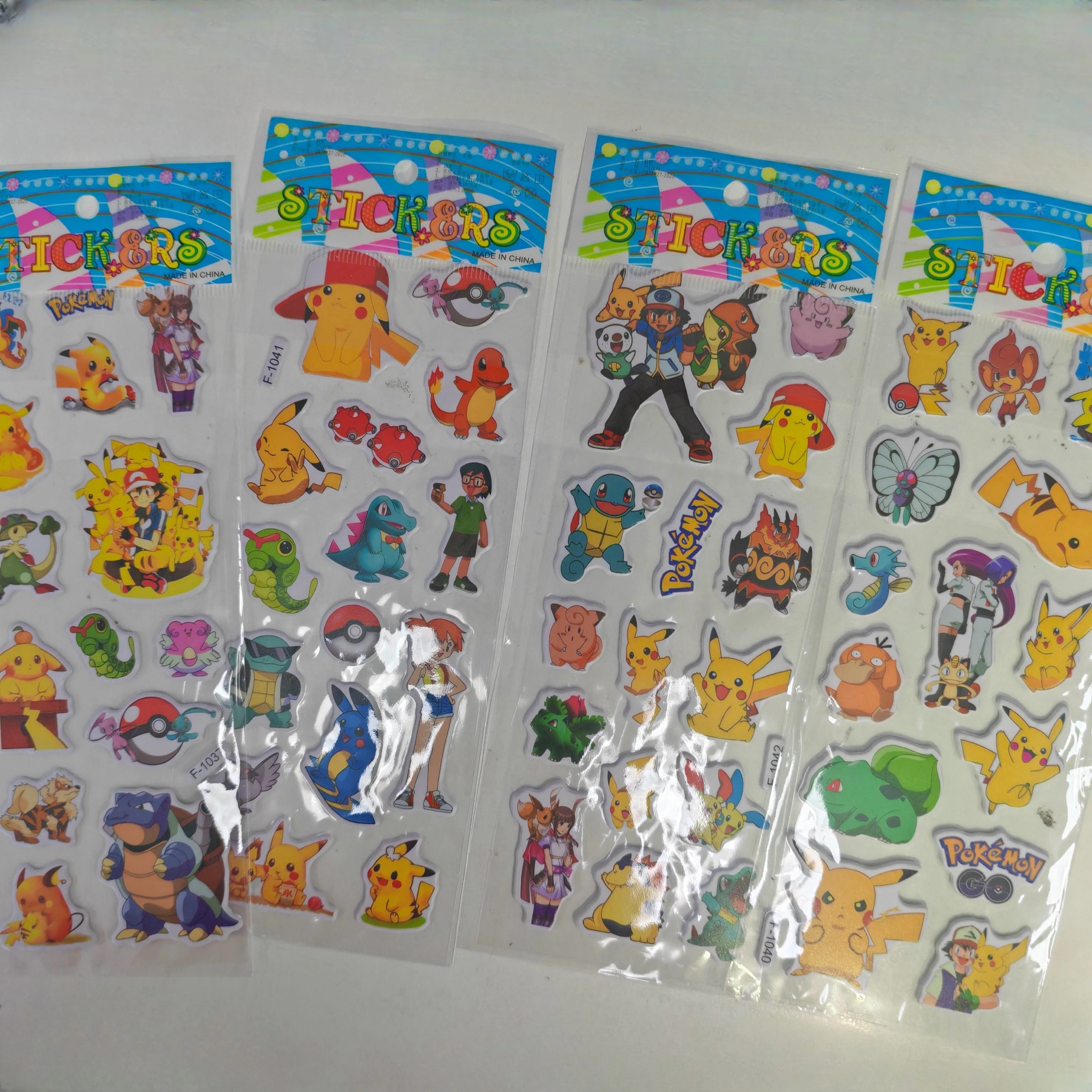 12 Blatt süße Anime Pokemon Aufkleber Kawaii 3D Pikachu Aufkleber Kinderspielzeug Cartoon Blasenpaste verdicken die Belohnung Aufkleber Geschenke – Detail 7
