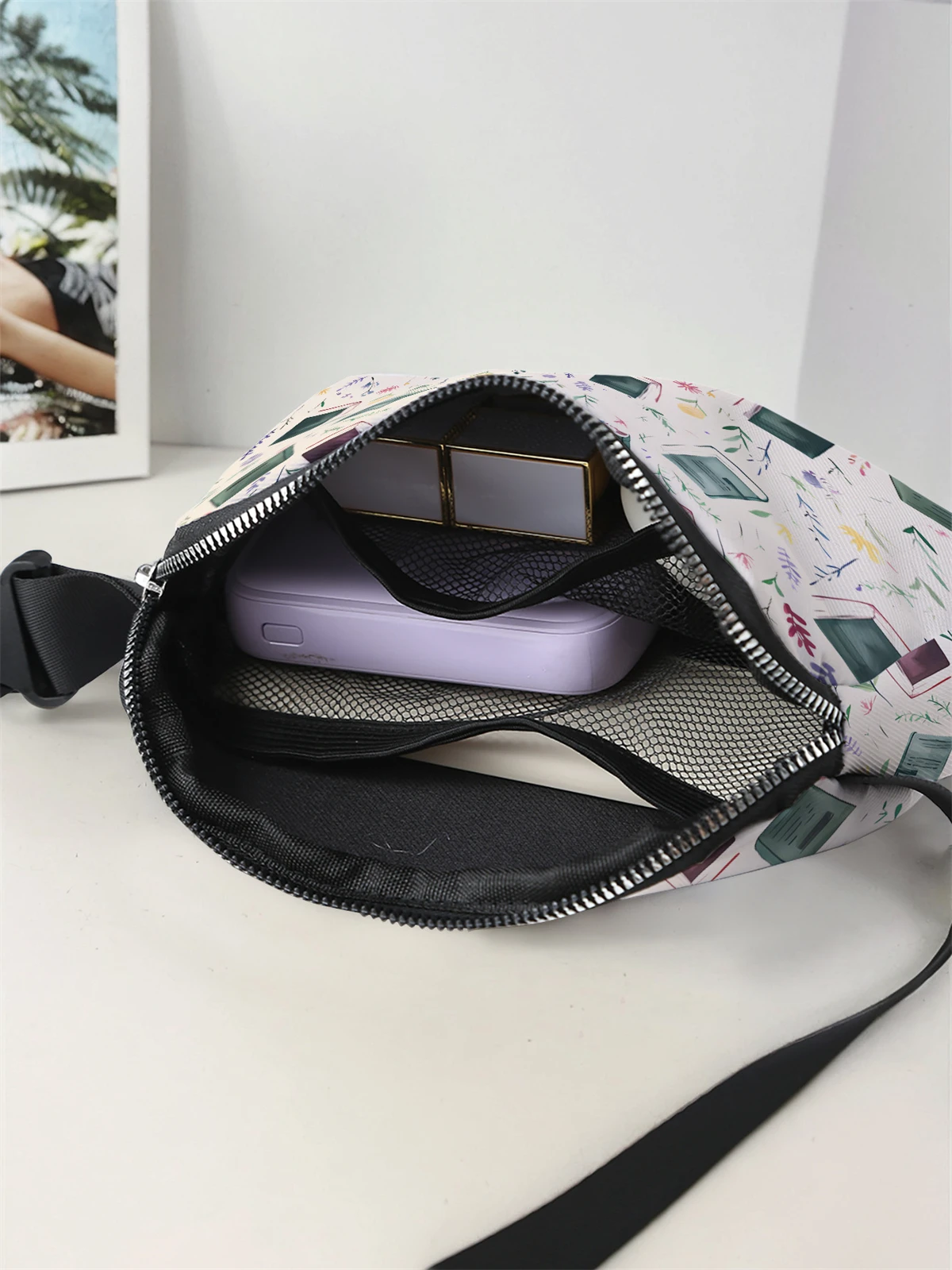 1-piece set, stylish adjustable crossbody bag, neutral sports waist bag, suitable for running