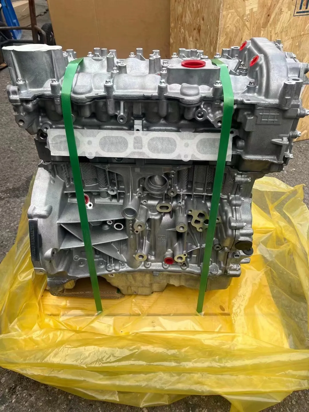 

Benz 270 910 Auto Engine 1.6T Car Motor Auto Parts For Benz GLA 200 Автозапчасти Двигатель автомобиля