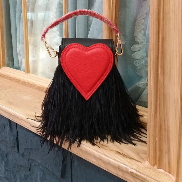 Red Heart Handbag Ostrich Feather Purses for Women Party Clutch Designer  Chain Shoulder Bag Wedding Evening Tassel Crossbody Bag - AliExpress