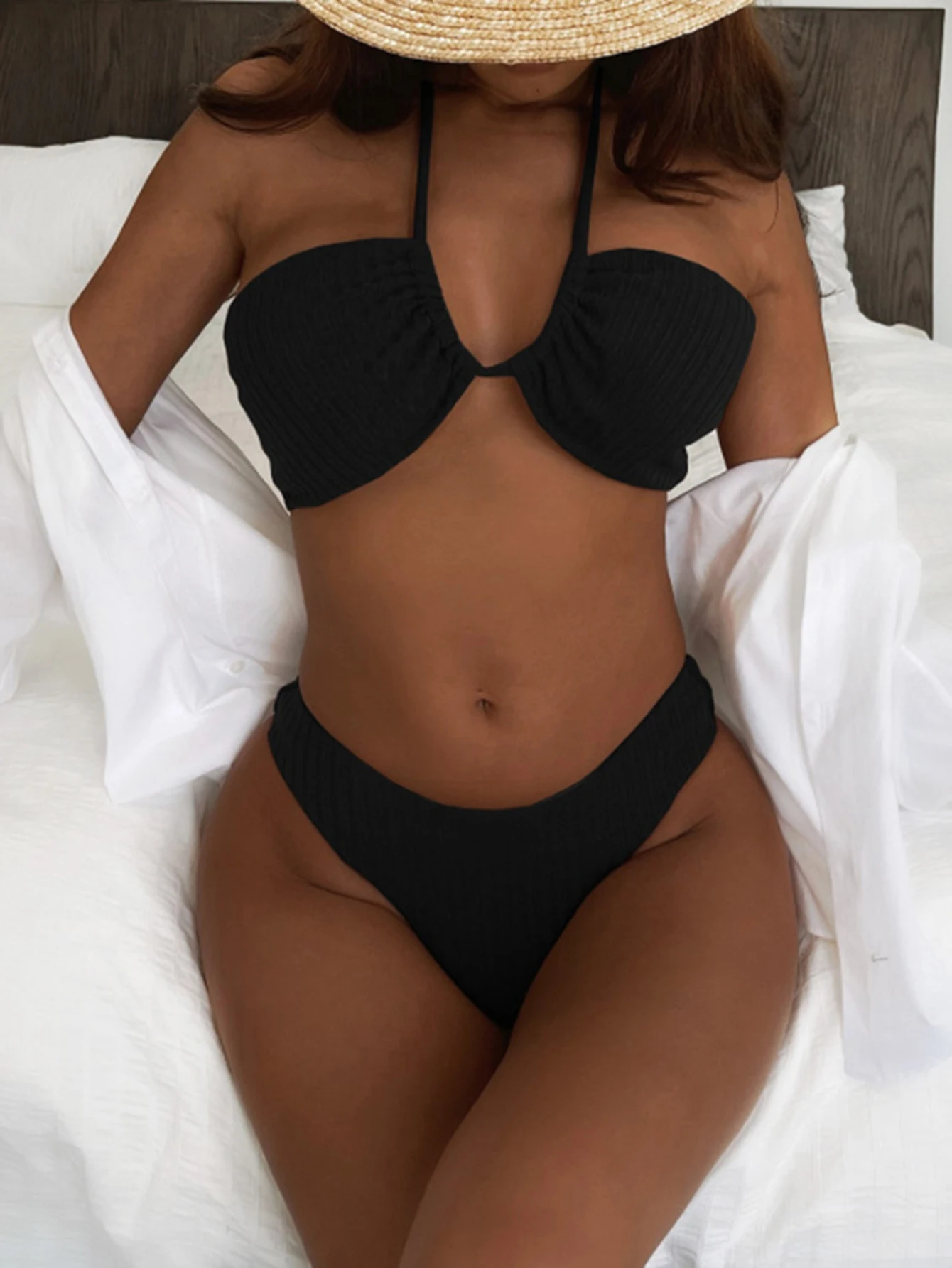 

Two Piece Bikini 2022 New Black Women's Swimsuit Sexy Summer Swimwear Beach Shorts High Quality Halter Bikinis Set
