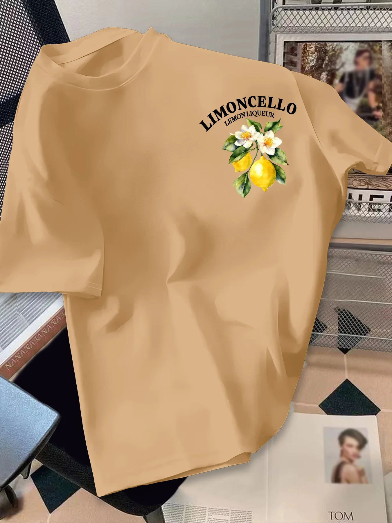 Herren-T-Shirt im Retro-Stil mit Limoncello-Zitronenlikör-Print, Rundhalsausschnitt, Kurzarm, Polyester-Oberteil mit der Aufschrift „Refreshing“, Größen M-4XL – Detail 7