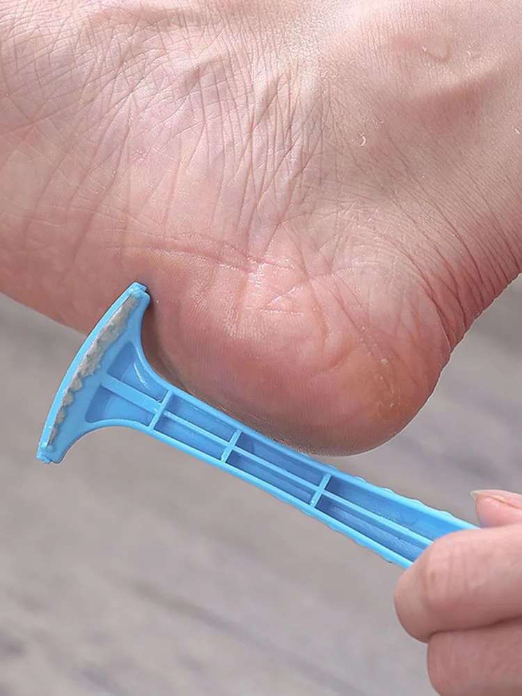 Foot Care Tool for Removing Dry Skin and Calluses on Feet