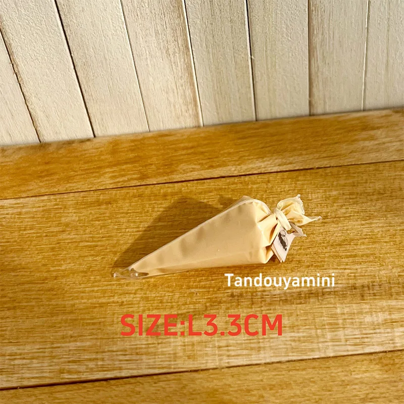 Miniature DIY Kitchen Scene for Dolls - 1:6 1:12