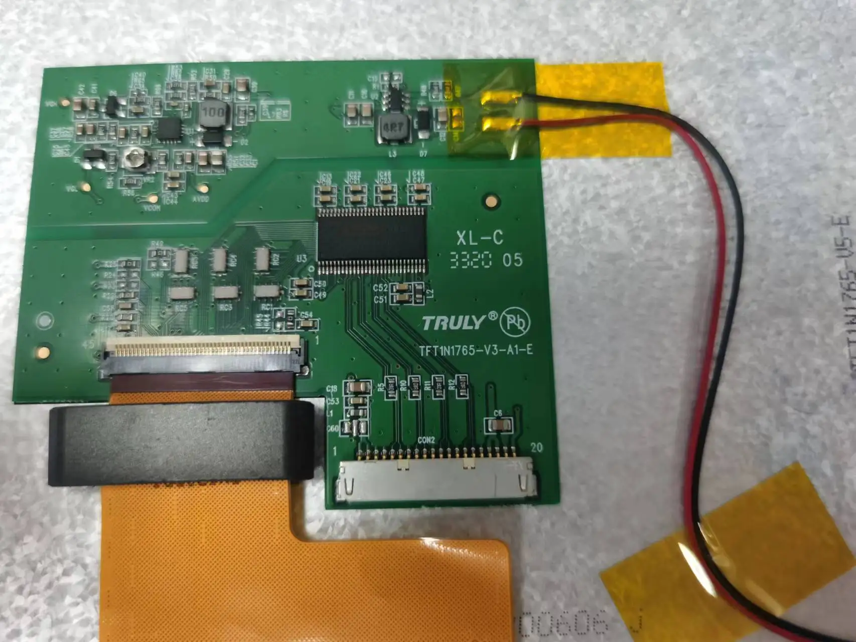 TFT1N1765 TFT1N1765-V5-E TFT1N1765-V3-A1-E Original LCD Display Screen