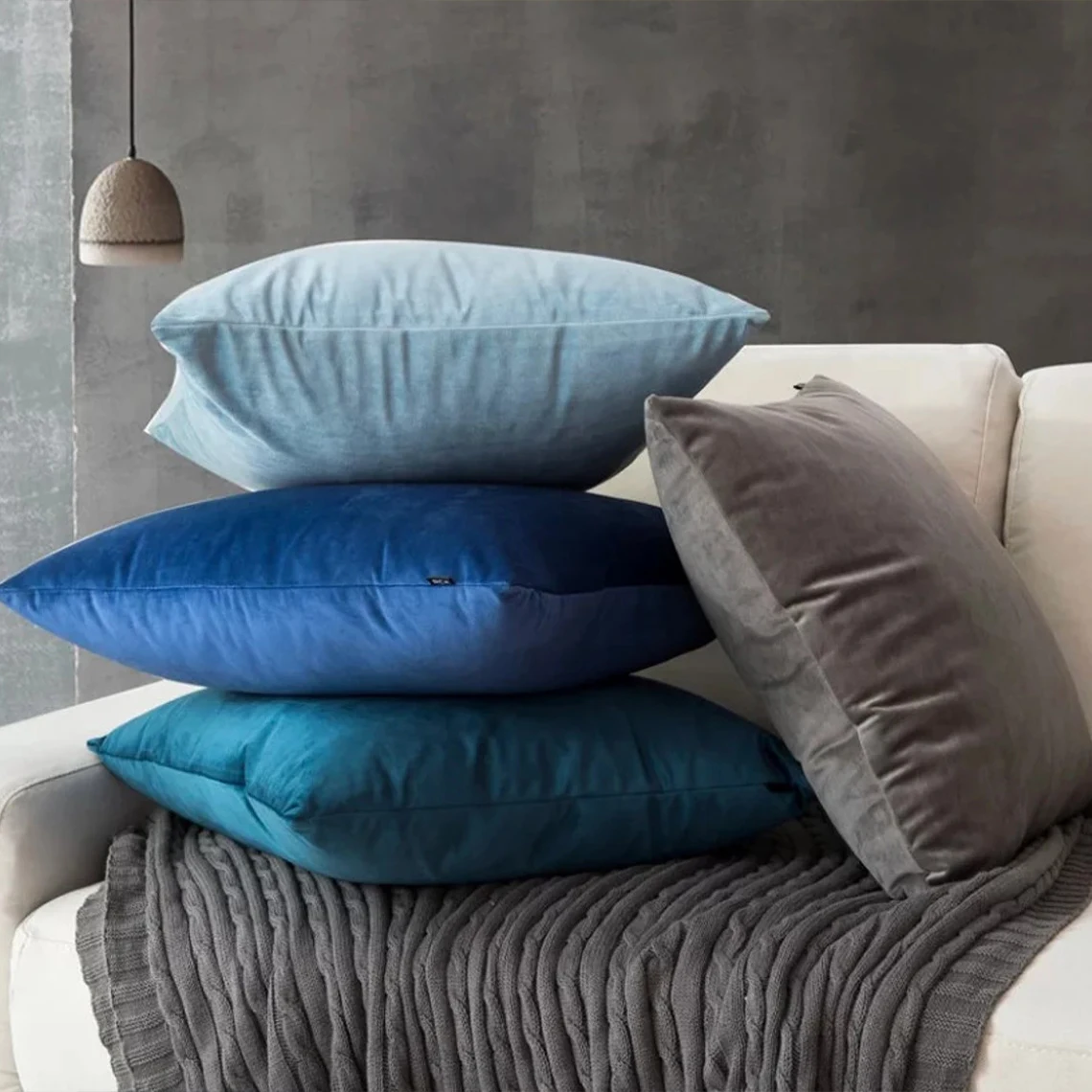 Velvet Throw Pillow Cover 2
