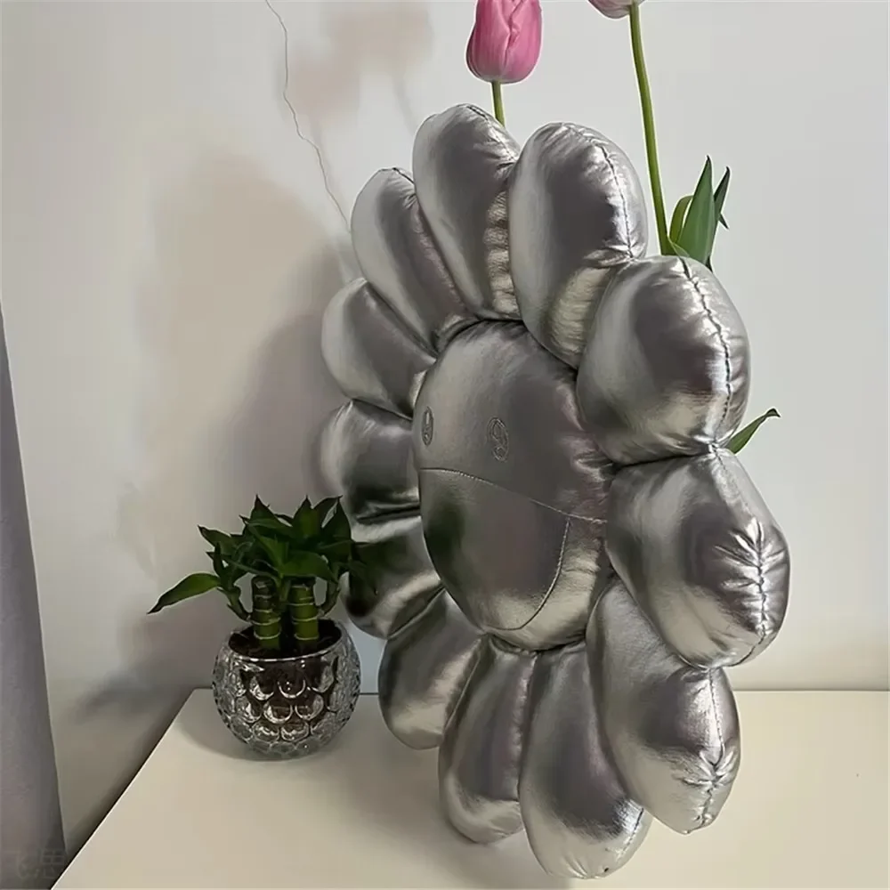 Silver Hiroshi Fujiwara Sunflower Cushion Bedroom Living Room Leather Textured Cushion Smile Office Cushion Home Decor 3