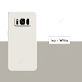 Lvory White