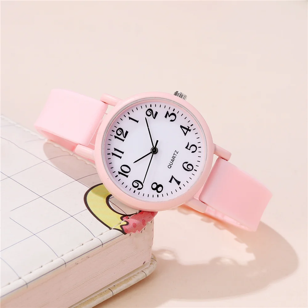 Minimalist style children's wristwatch casual simple black and white silicone student watch Clock 3