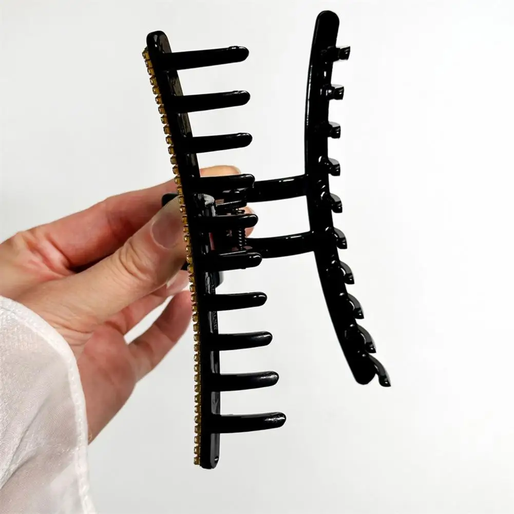 

Hair Claw Clip Small Size Hair Clip Stunning Korean Style Women's Black Oversized Hair Claw with Faux Pearls for Fashionable