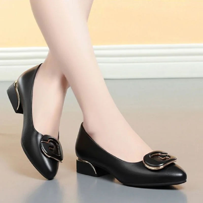 Women Fashion Sweet Light Weight Brown Spring Slip on Flat Shoes Lady Casual Black Pu Leather Office Loafers Zapatos Mujer B9646 2