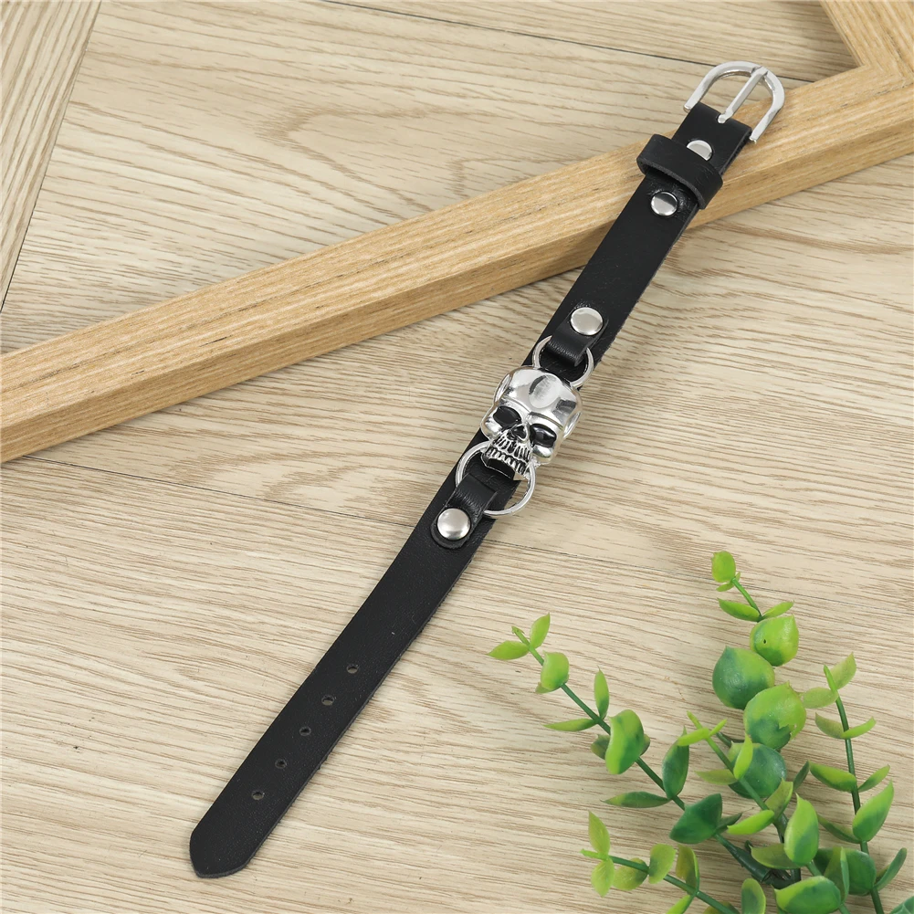 Trend Vintage Black Leather Bracelet Adjustable Size Retro Skull Shape Braceletfor Men's Daily Wear 2