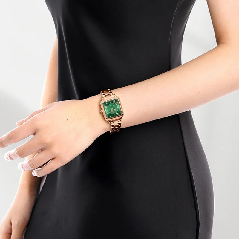 Elegant NAVIFORCE Luxury Women's Quartz Watch - 30m Waterproof Stainless Steel Fashion Timepiece