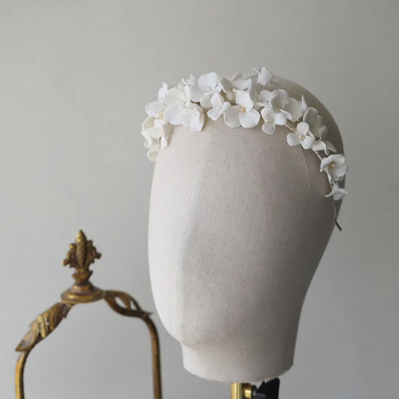 SLBRIDAL Handmade Luxury Rhinestones Freshwater Pearls Ceram Flower Bridal Tiara Wedding Bridesmaids Crown Women Hair Jewelry