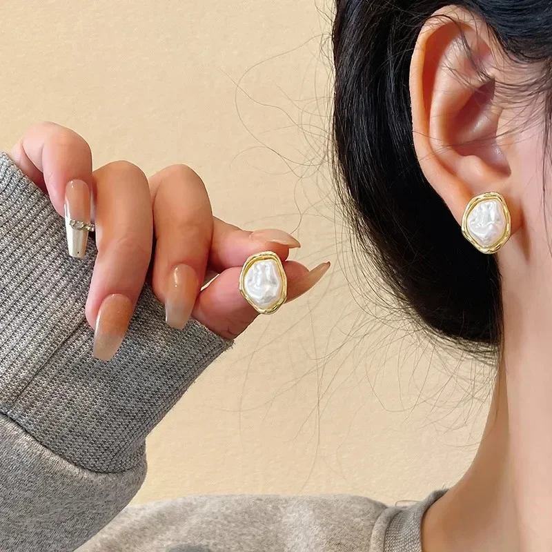 Geometric Irregular Round Pearl Earrings For Women Unusual Irregular Gold Color Metal Side Boho Trendy Jewelry Gift