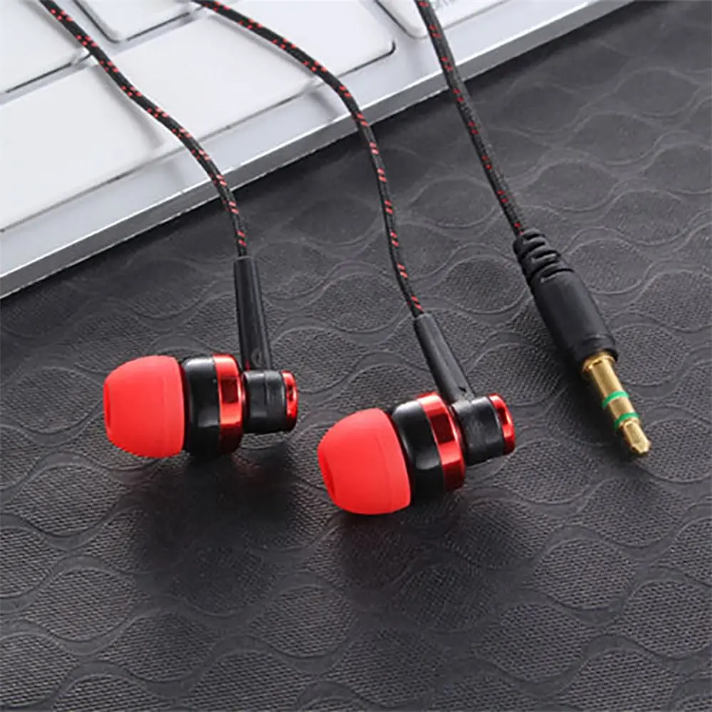 Universal 3.5mm Earbuds In-Ear Earphone Stereo HiFi Headphone Portable Earphone Earpiece With Microphone for Smartphone Laptop