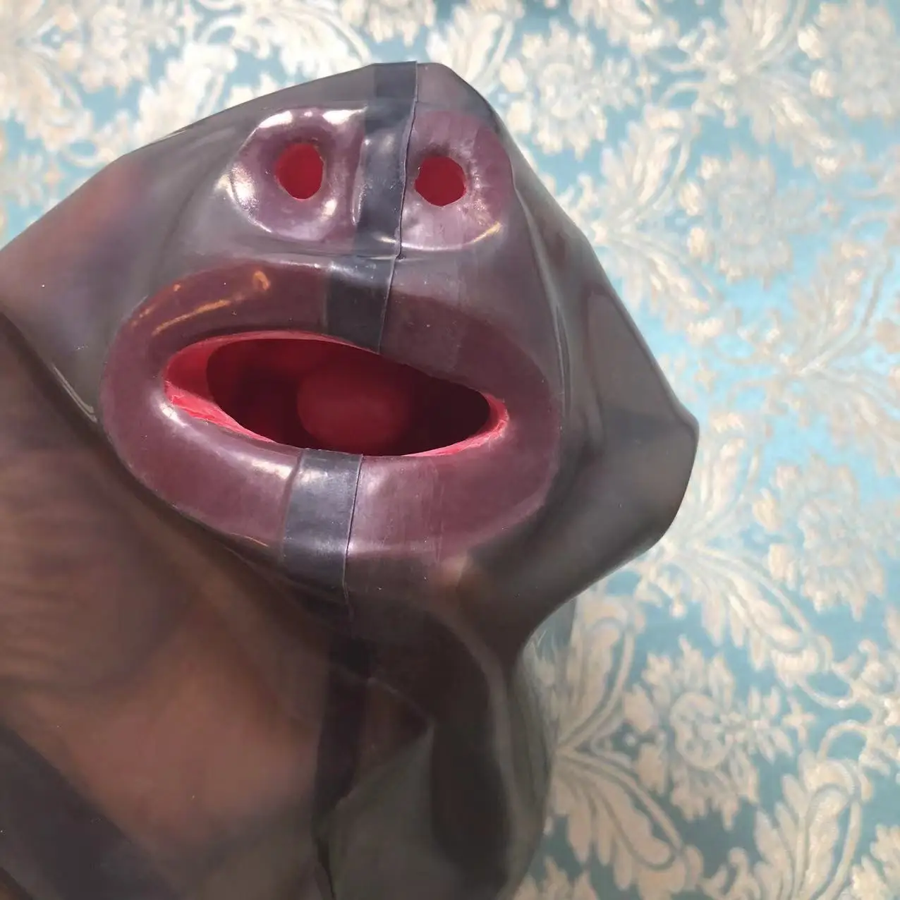 IOKUKI Maschera in Latex Nero,Cappuccio in Latex per Unisex con Cerniera Posteriore,Adatto per Costumi di Gomma per Feste-L IOKUKI Maschera in Latex Nero,Cappuccio in Latex per Unisex con Cerniera Posteriore,Adatto per Costumi di Gomma per Feste-L