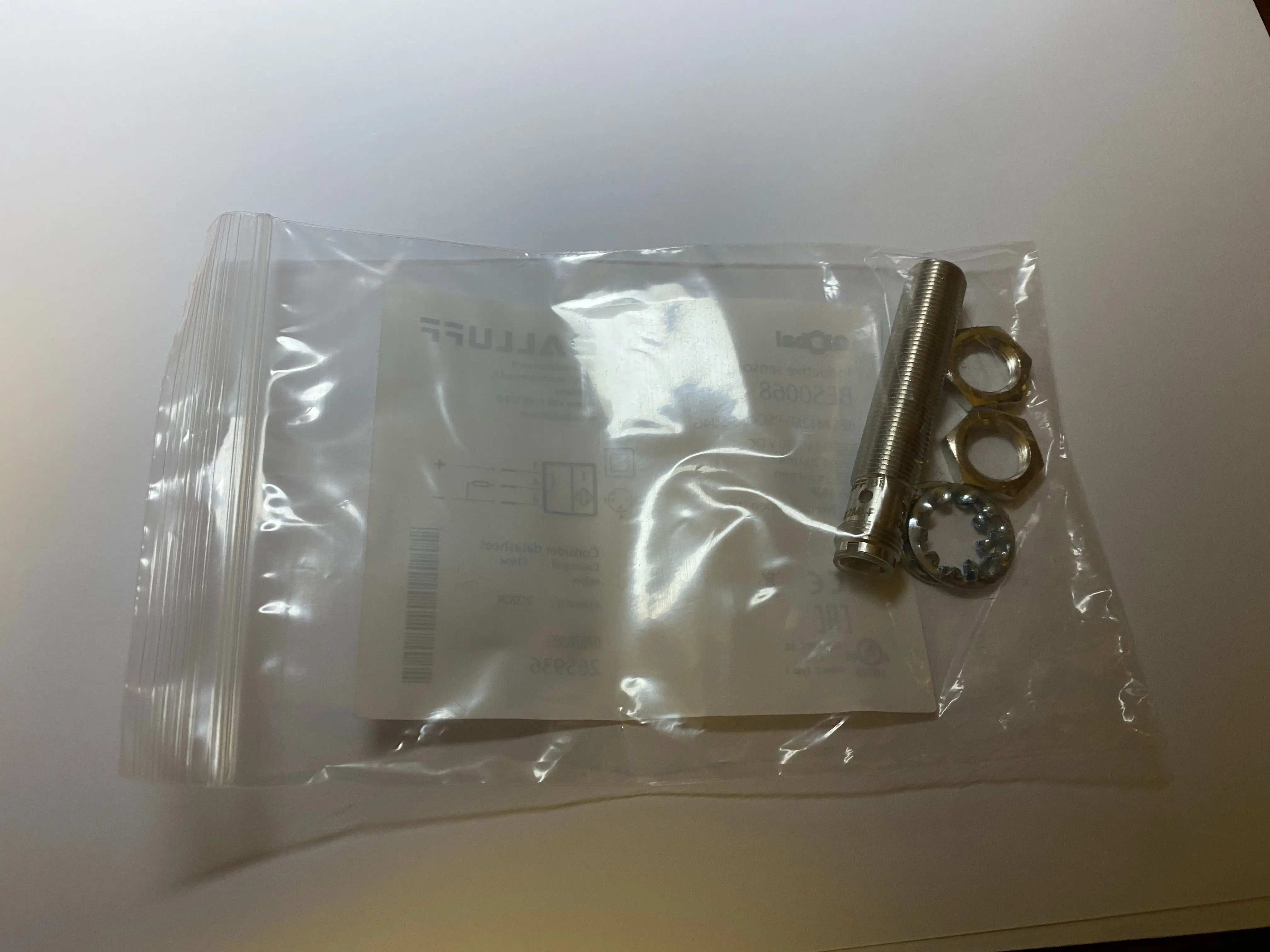 Balluff Proximity Sensor BES0068 BES M12MI-PSC40B-S04G 100% new and original