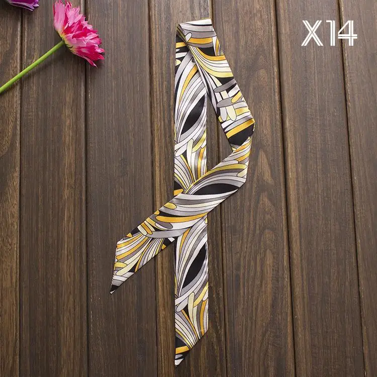 Chic Women's Fashion Accessory: Petite Scarf