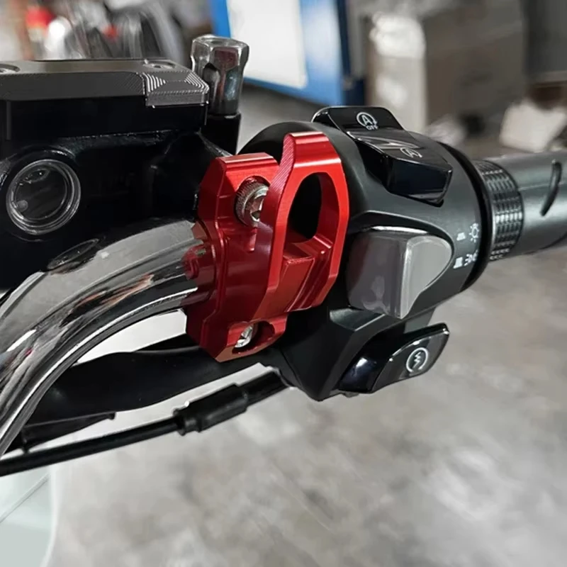 Gancio Portaoggetti Multifunzionale per Moto e Scooter, 1 Pezzo, Gancio Universale per Manubrio Moto, Supporto in Alluminio per Bagagli e Casco - immagine 5