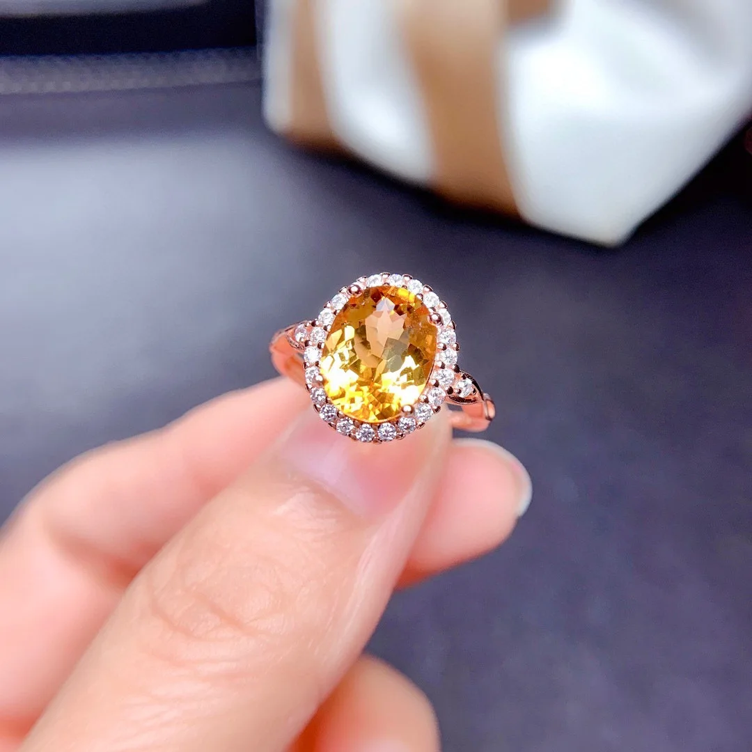 

Imitation natural citrine ring Bright super flash high carbon diamond egg-shaped female ring