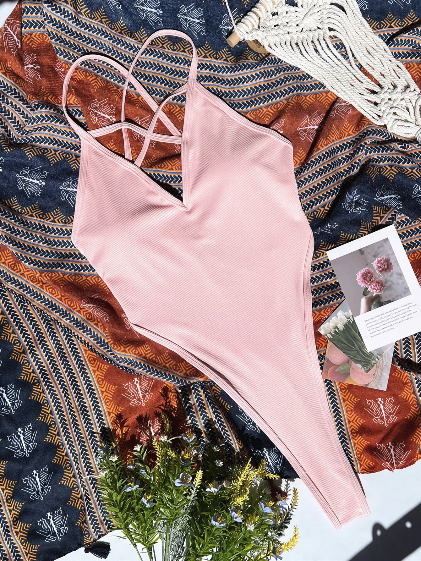 Women's Thong Bikinis One-piece Sexy BackZero Belly Belly Reducing Summer Beach Clothes  Luxury Designer Bananahot Swimwear 2023
