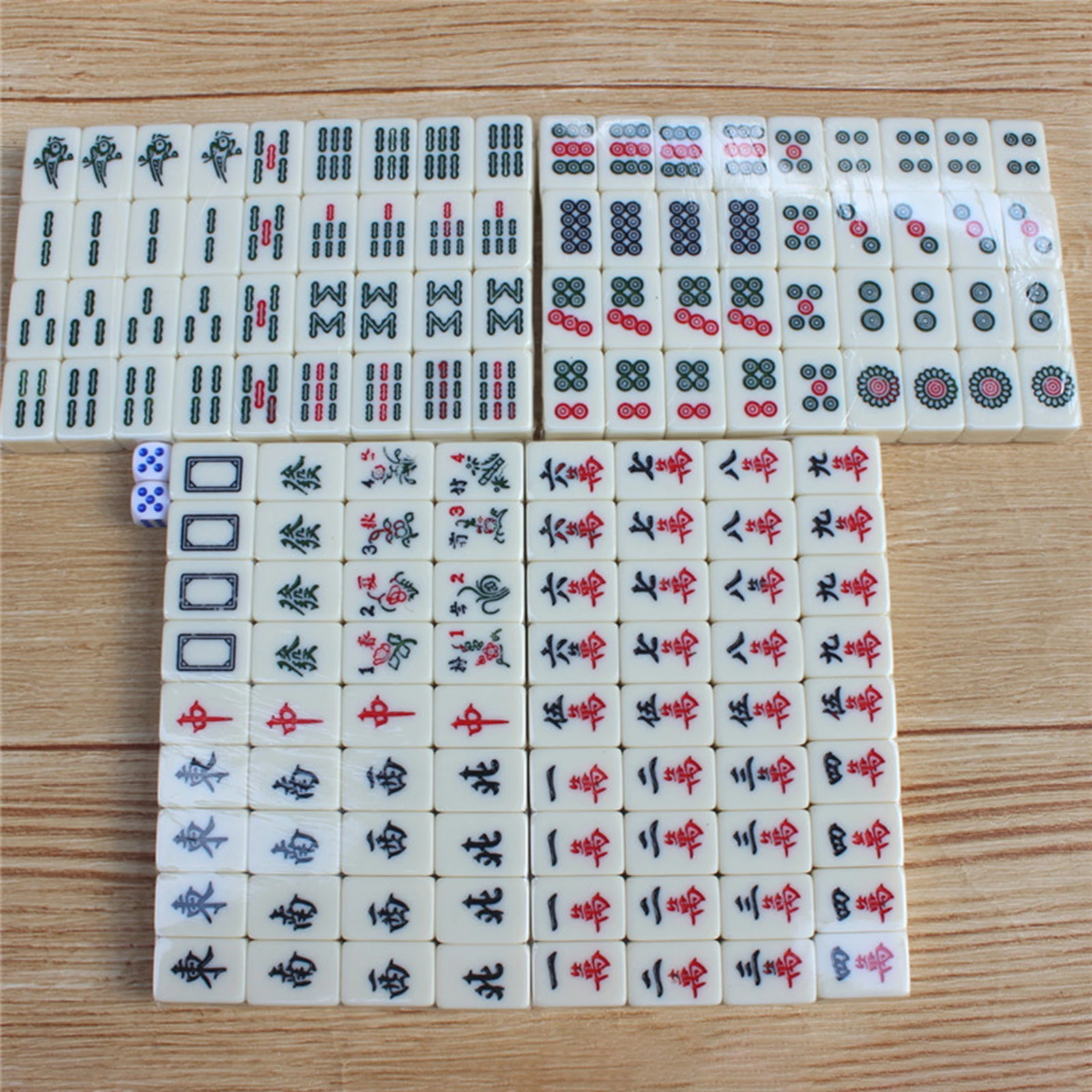 Small Portable Chinese Mahjong Set Board Game mahjong with Storage Box Traditional for family game 144 Mahjong Tile