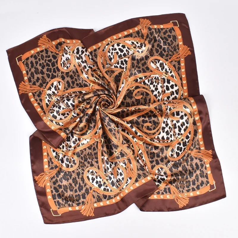 1pcs Women's Leopard Print 90 Silk Scarf Imitation Silk Fashion Trend Leopard Print Multi-color Stitching Large Square Scarf 3