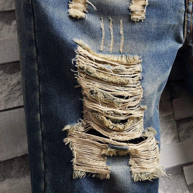 Summer 2024 Men's Ripped Beggar Shorts All-Match Fashion Locomotive Style Fifth Pants Casual Retro Distressed Pirate Shorts