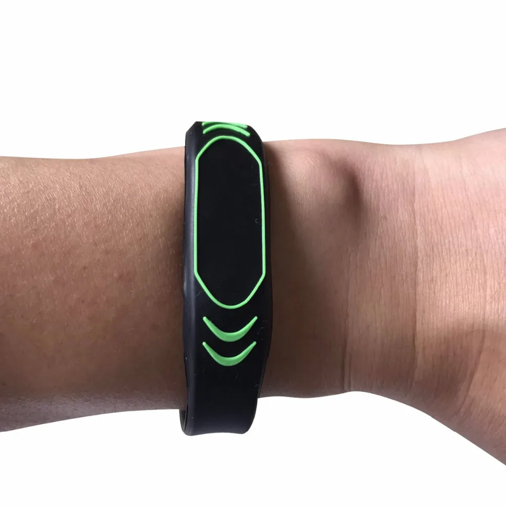 2Pcs 13.56MHZ ISO14443A MIFARE Classic 1K Adjustable NFC Wristband RFID Bracelet ID Card Silicone Band Door Access Control Card