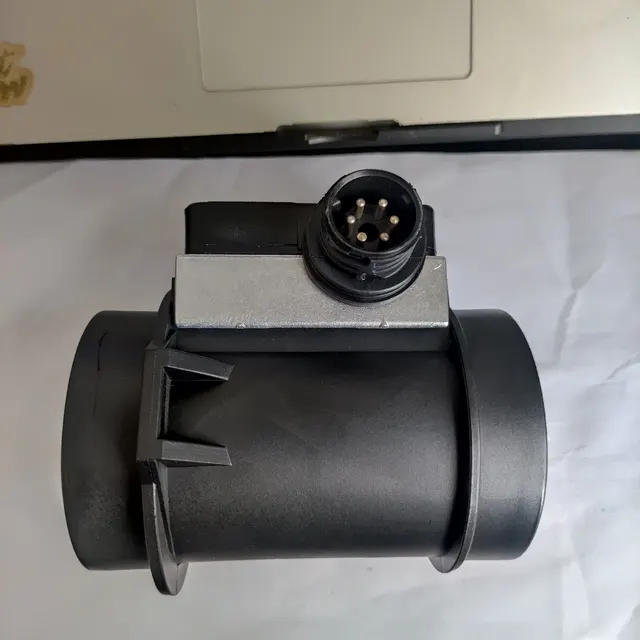 1pcs Mass Air Flow Sensor For BMW 3 E36 325 i E34 5 525 i iX 24V 