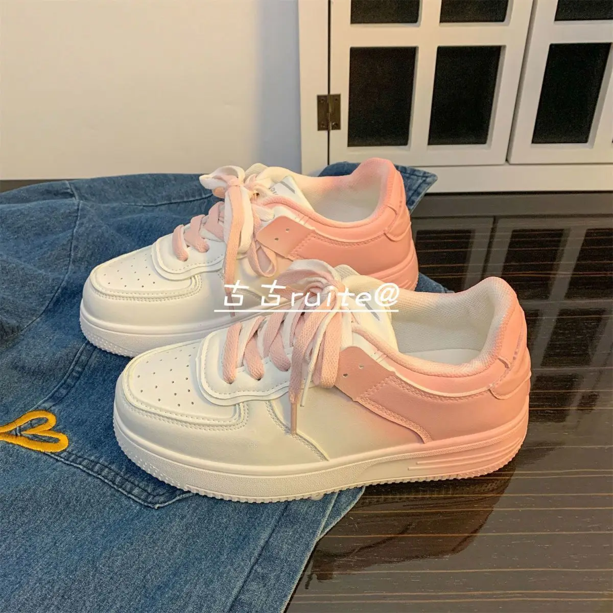 Women Sports Board Shoes Gradient Sneakers White Sports Board Shoes Women Thick-soled Spring Summer Female Casual Sneakers Jogging Shoes Girls