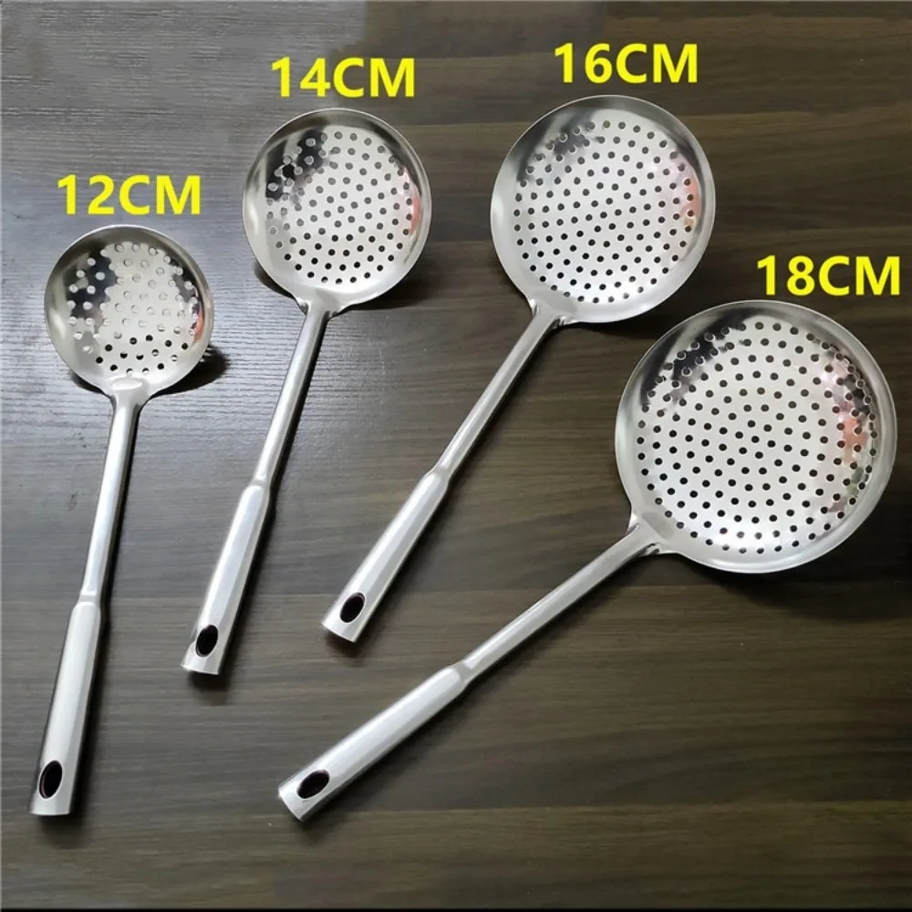 Durable Long Handle Stainless Steel Colander Multifunctional Thickened Food Strainer Sieve Scoop Cooking Tools Restaurant