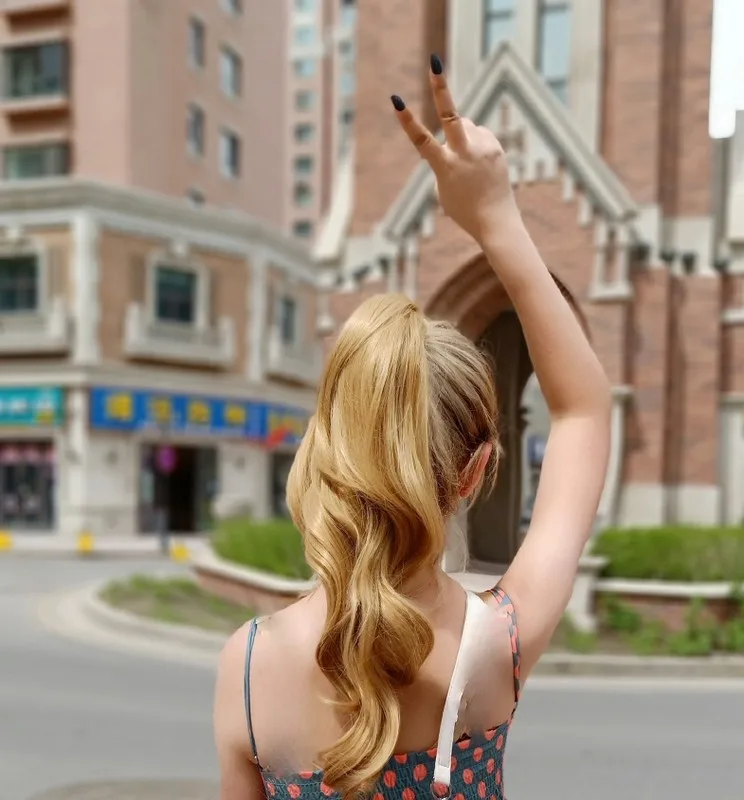 Рисунок 3 - Длинный светлый конский хвост