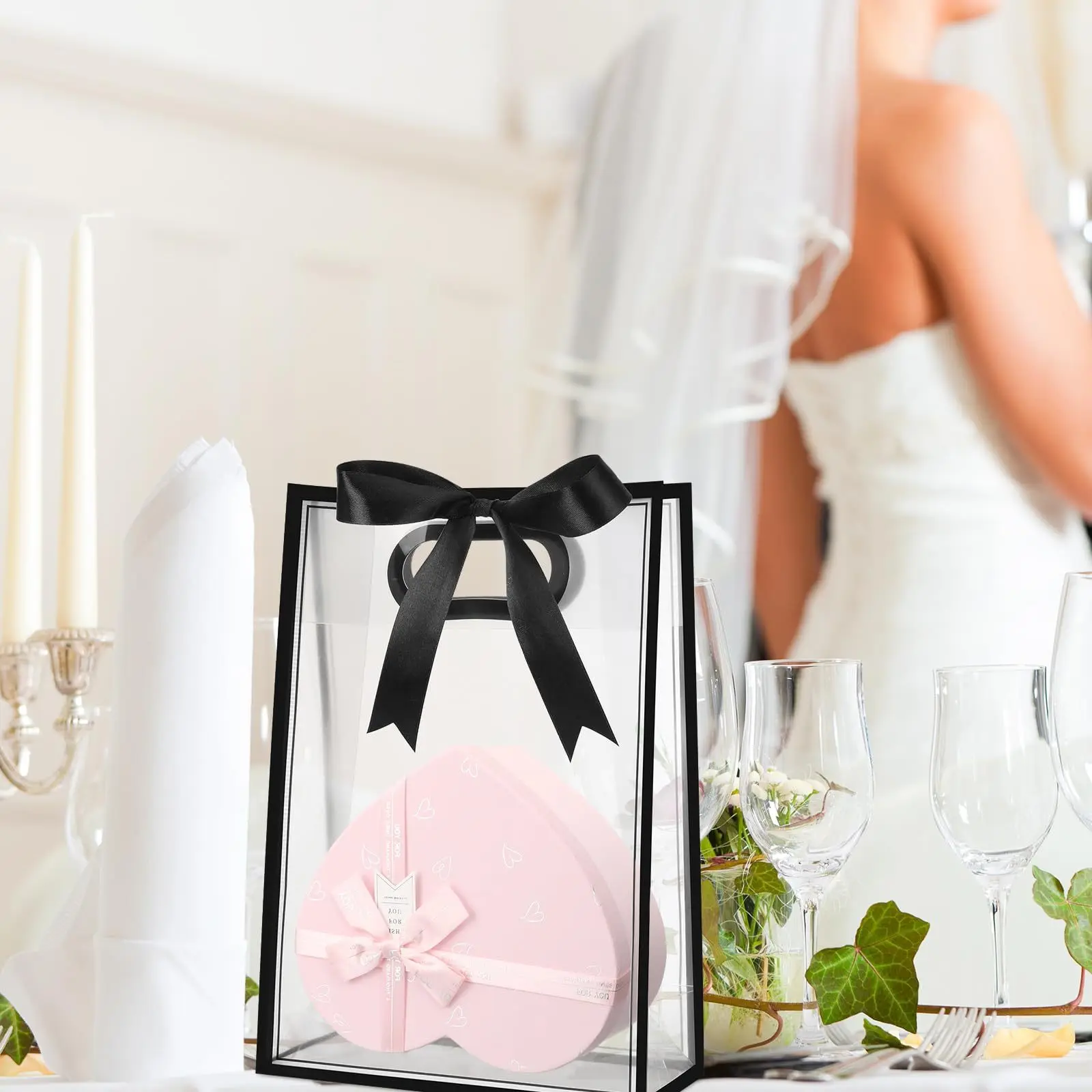 10 Stück durchsichtige Geschenktüten aus Kunststoff mit gestanzten Griffen, Blumentütenbeutel, wiederverwendbar, mit Band für Valentinstag, Hochzeit und Geburtstag – Detail 9