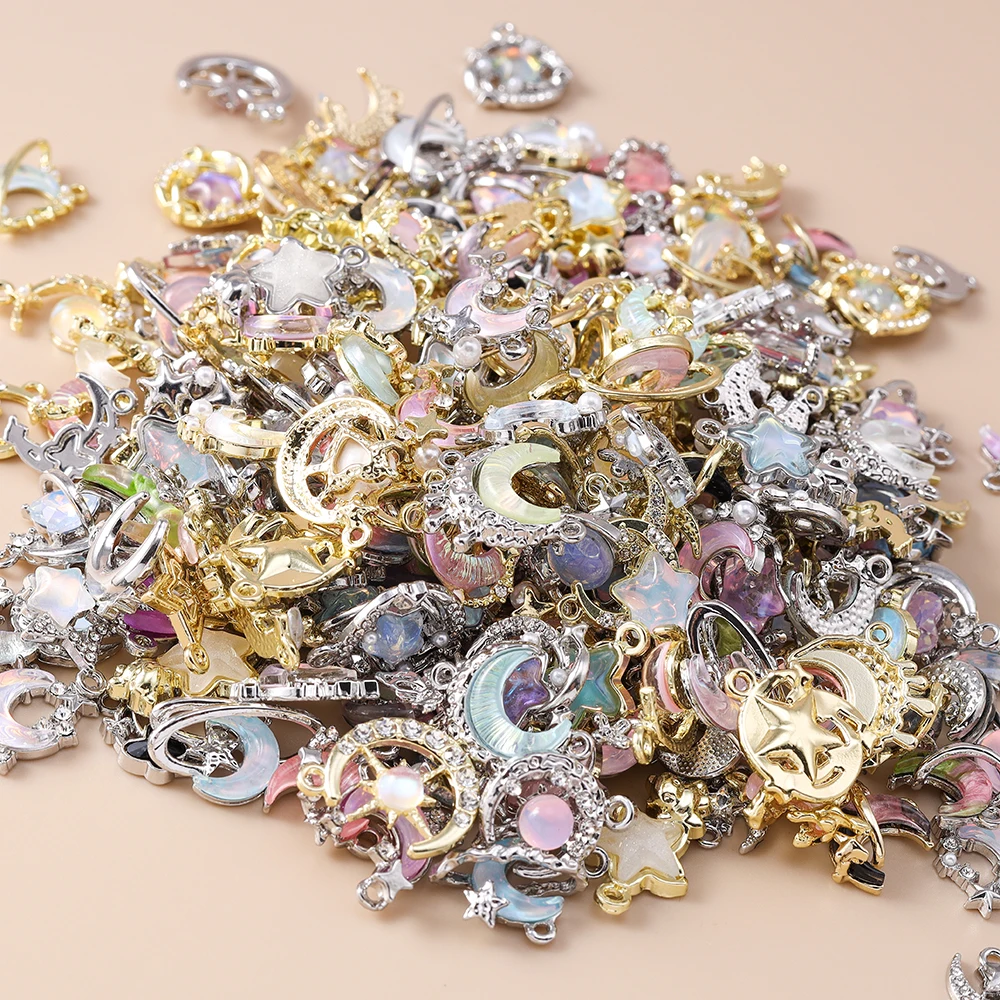 Leslie 5 Stück zufällige Mischung, exquisite Kristall-Stern- und Mond-Charms-Anhänger für Schmuckherstellung, Ohrringe, Halskette, DIY-Armband-Zubehör