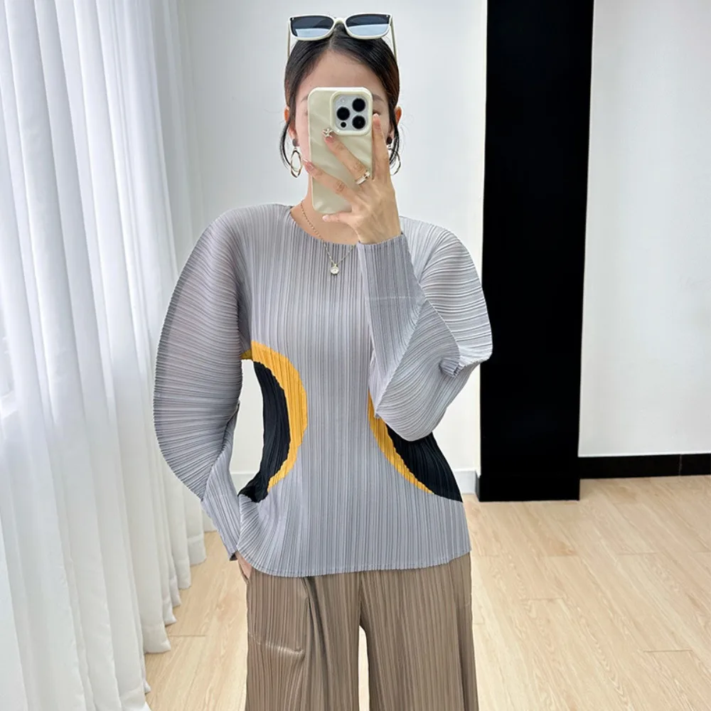 

Colorblocking Miyake Top Women 2023 New Printed Pleated Temperament Elegant Commuter Long Sleeve T-Shirt Plus Size Simplicity