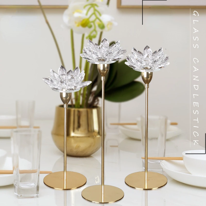 

Crystal Lotus Candlestick Decoration, Creative Romantic Restaurant and Living Room, Modern and Simple Metal, New