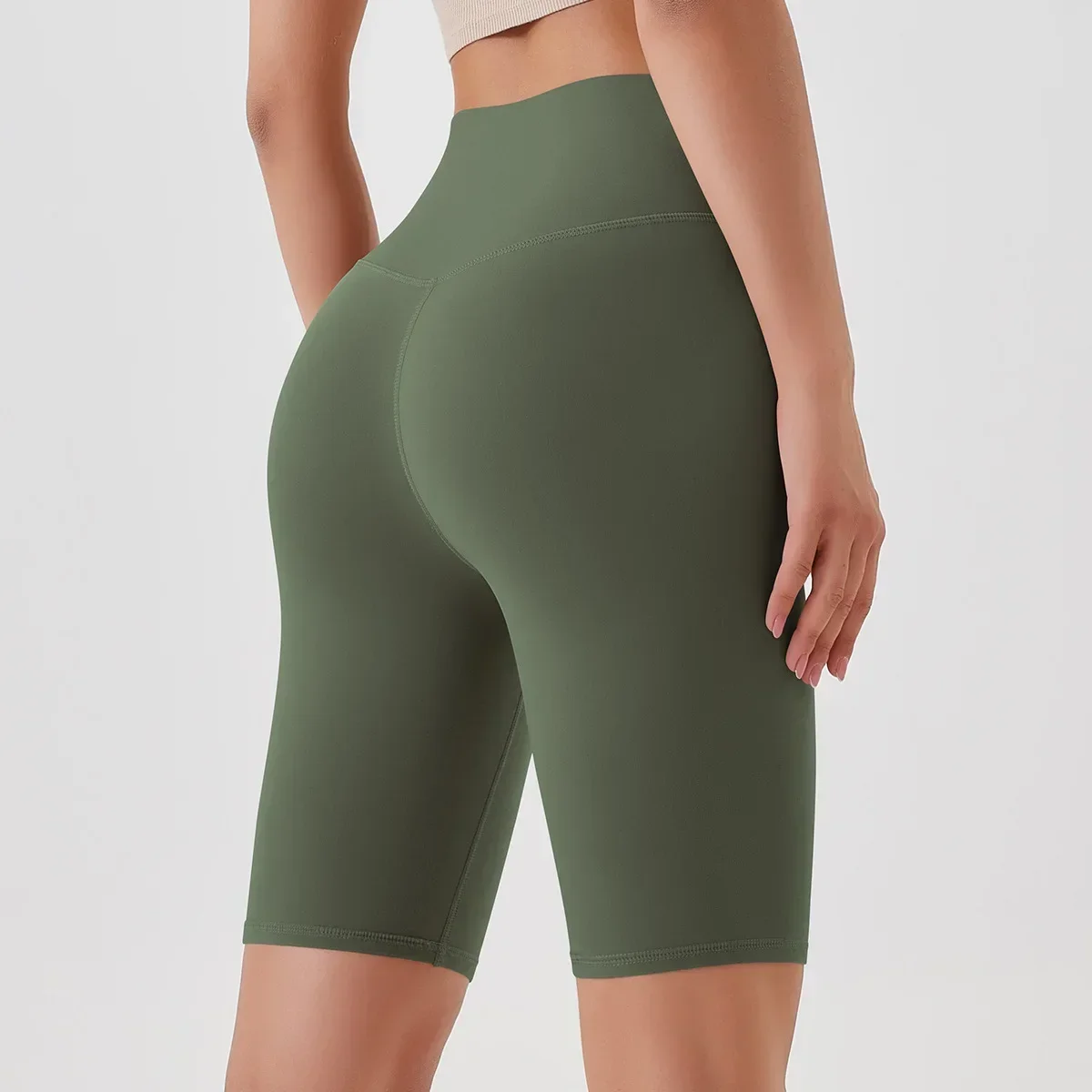 style yoga leggings without T-line, skin friendly and hip lifting, gym exercise, cycling sports shorts, elastic 5-point shorts