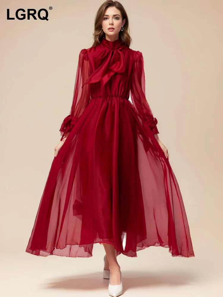 

Женское летнее платье с длинным рукавом, круглым вырезом и поясом