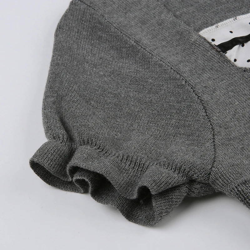 Camiseta elegante para mujer, con retazos de encaje, cuello cuadrado, de punto, dobladillo con volantes, Y2K, color gris