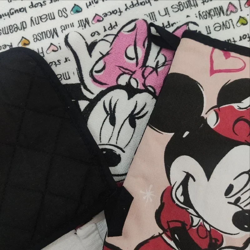 Disney Mickey Minnie Mouse Anti-Hot Gloves Thick Placemat Cup Coaster Towel Cartoon Cute Thick Cotton Kitchen Microwave Supplies