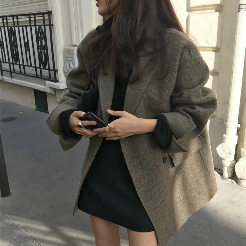 

Women Winter Elegant Short Cashmere Overcoat Wool Coat Loose Long Sleeve Double Breasted Parka Oversized Chic Cloak