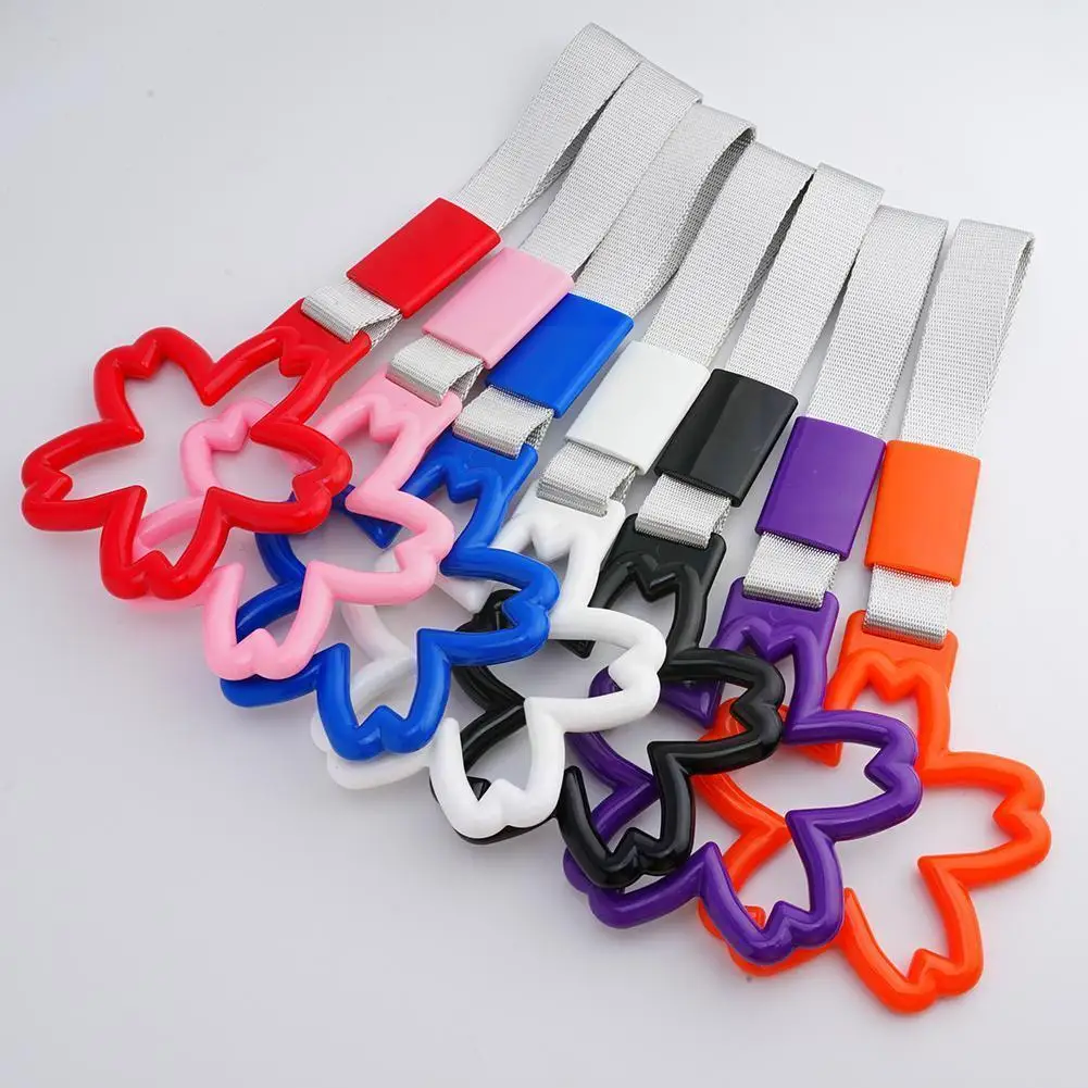 

Auto Accessories Tsurikawa Heart JDM Train Bus Strap Strap Plastic Charm Handle Hand Drift PVC Drift D1M9